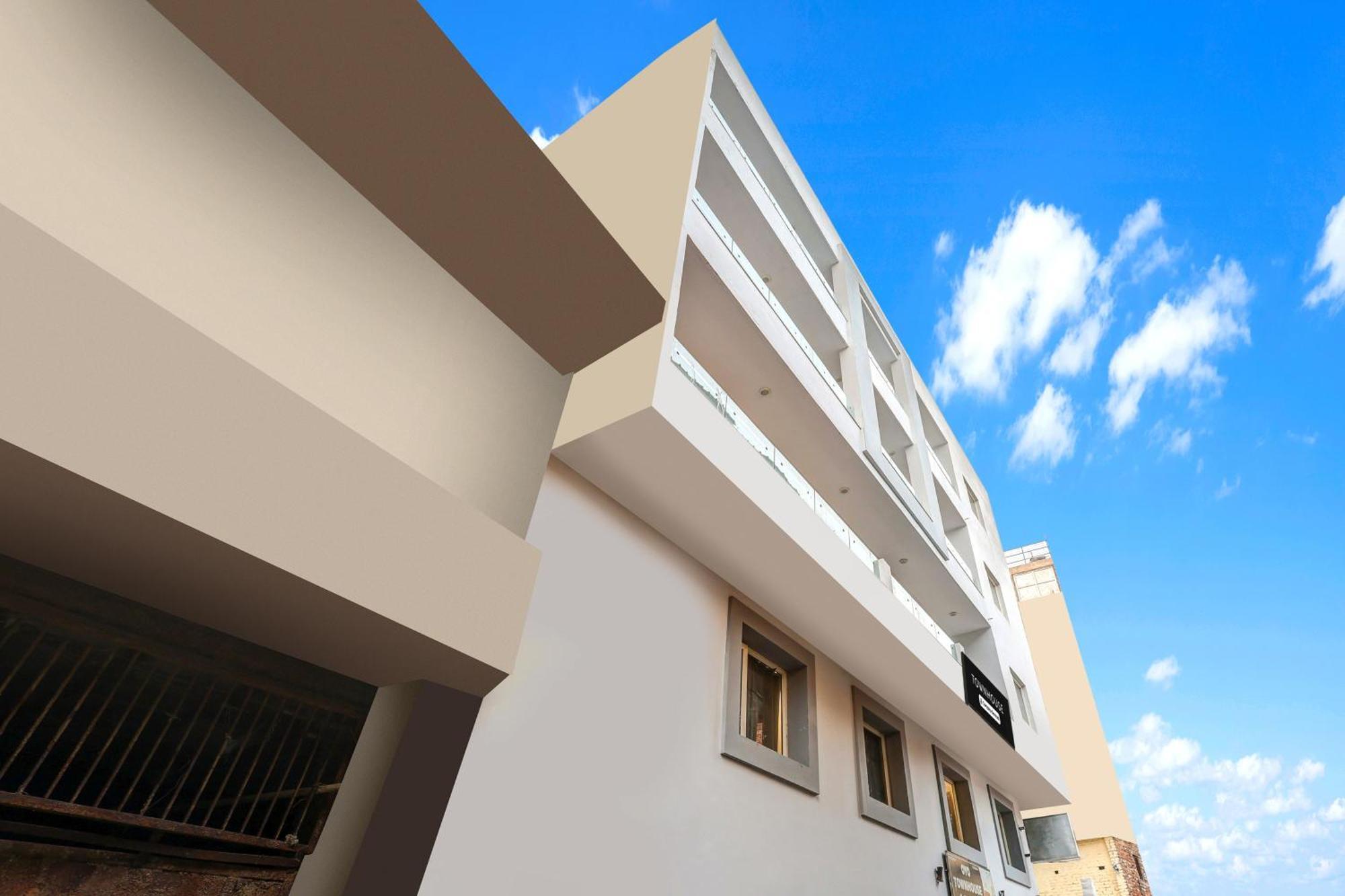 Super Collection O Shalimar Bagh Hotel Delhi  Exterior photo